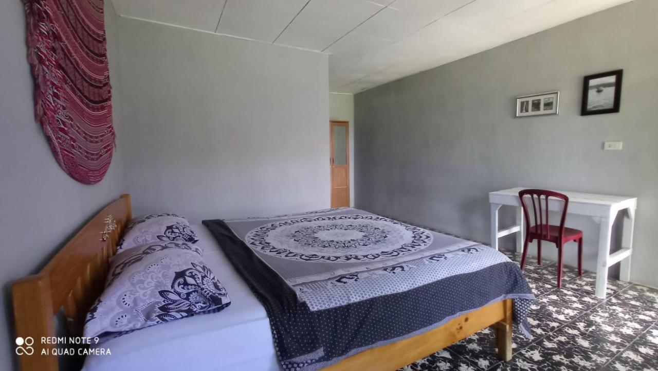 Leokap Homestay トゥクトゥク エクステリア 写真