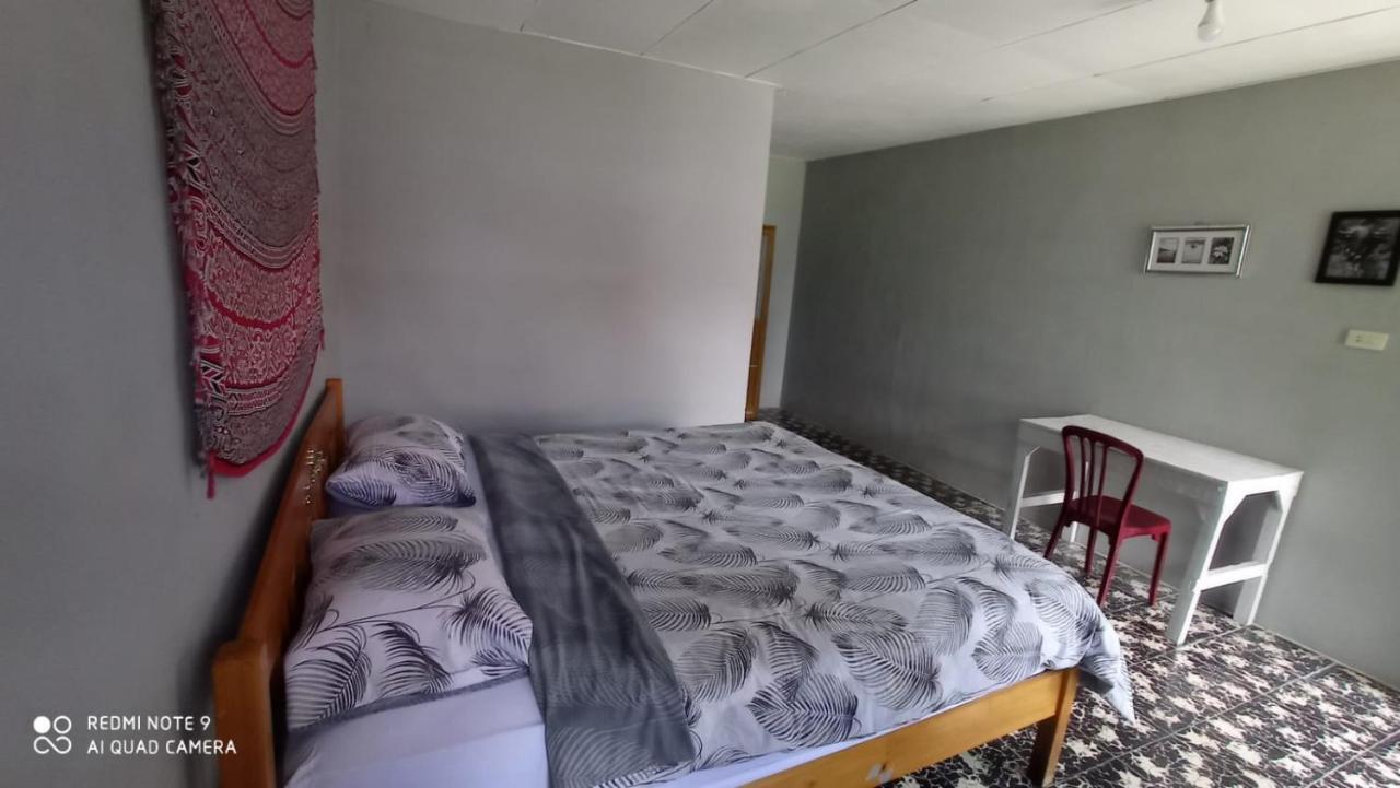 Leokap Homestay トゥクトゥク エクステリア 写真
