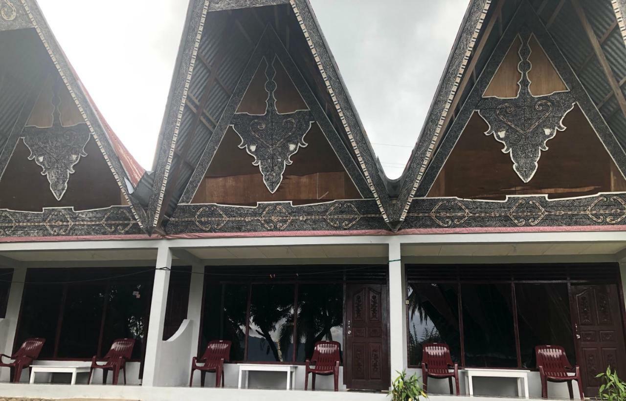 Leokap Homestay トゥクトゥク エクステリア 写真